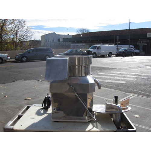 Automatic Juicer Model # V-10 Used Very Good Condition image 7