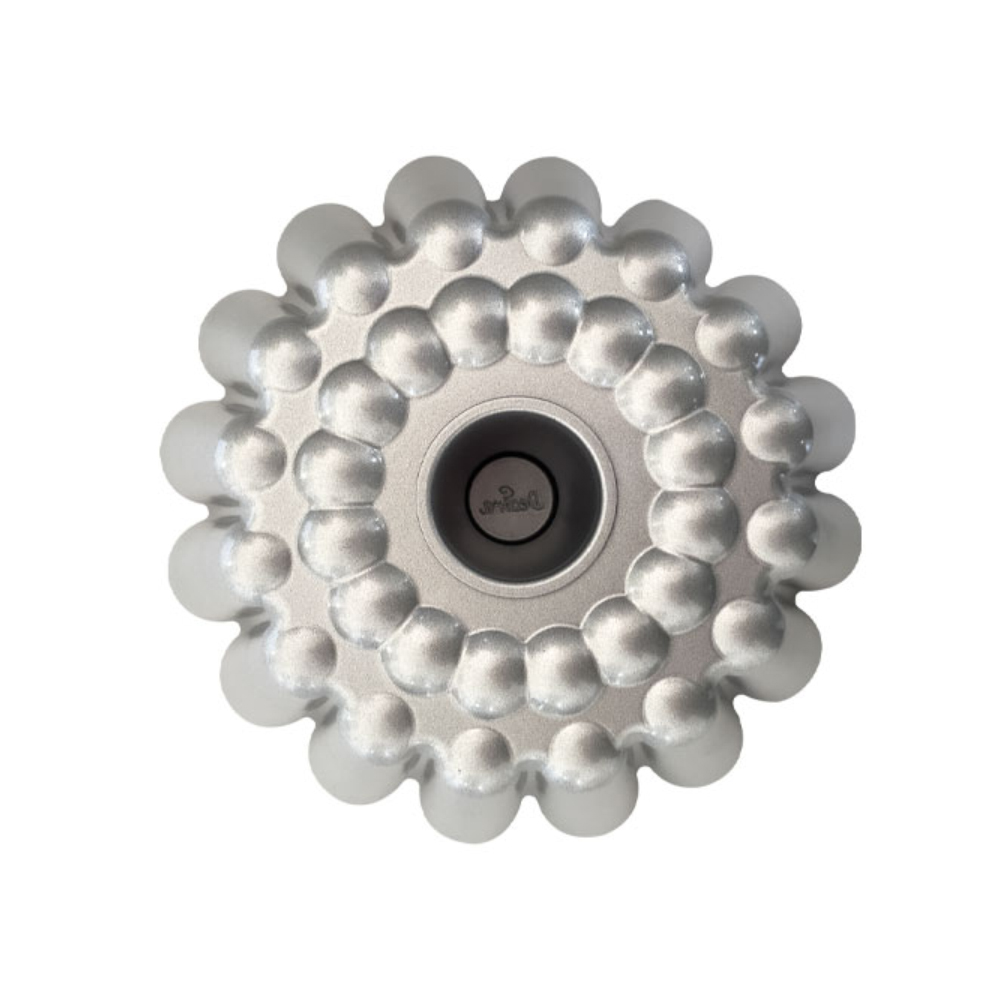 Decora Margherita Mold, 7.9" Dia. x 3.3" image 1