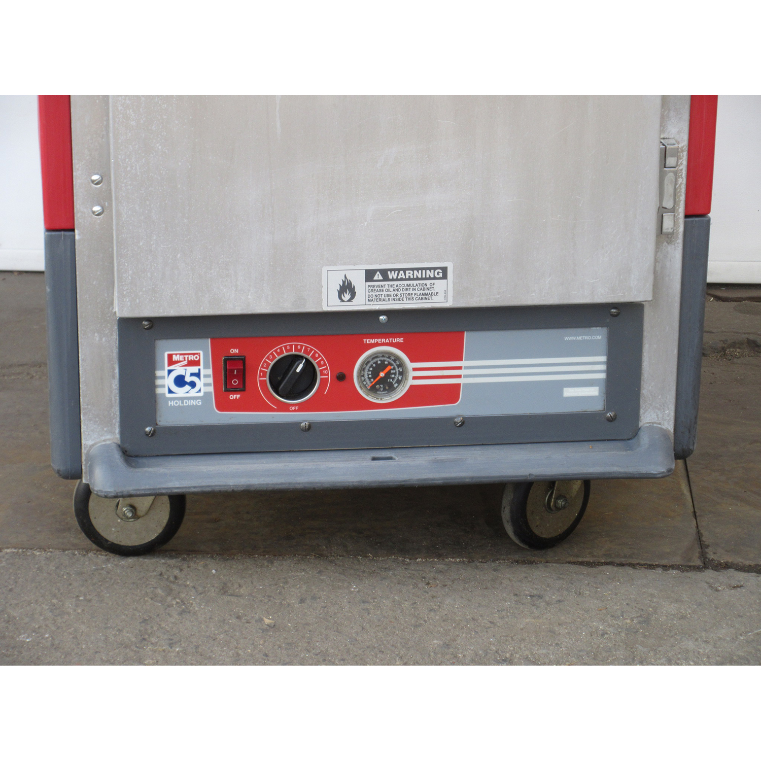 Metro C539-H-DD8890-U Insulated Mobile Heated Cabinet, Used Excellent Condition image 3
