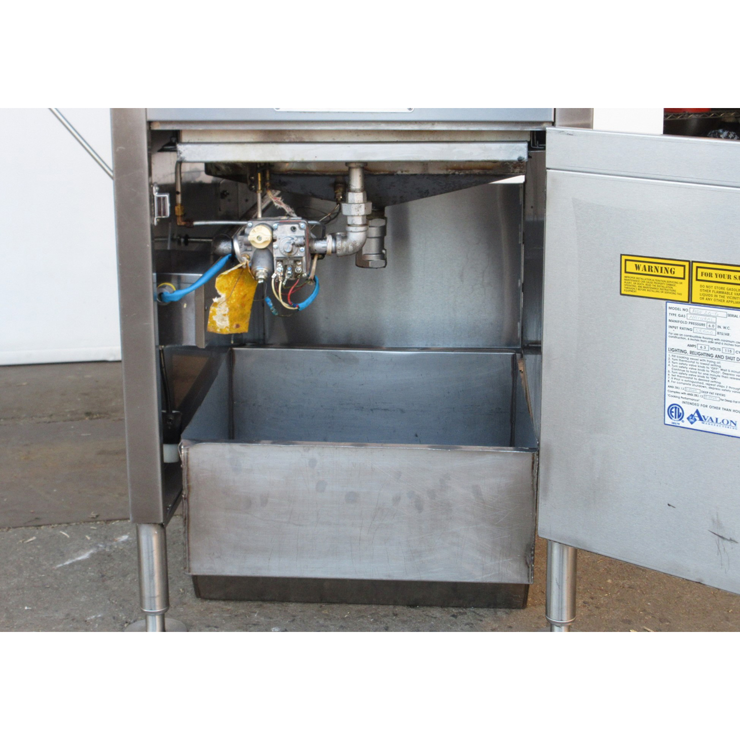 Avalon ADF26-G Donut Fryer, Used Excellent Condition image 3