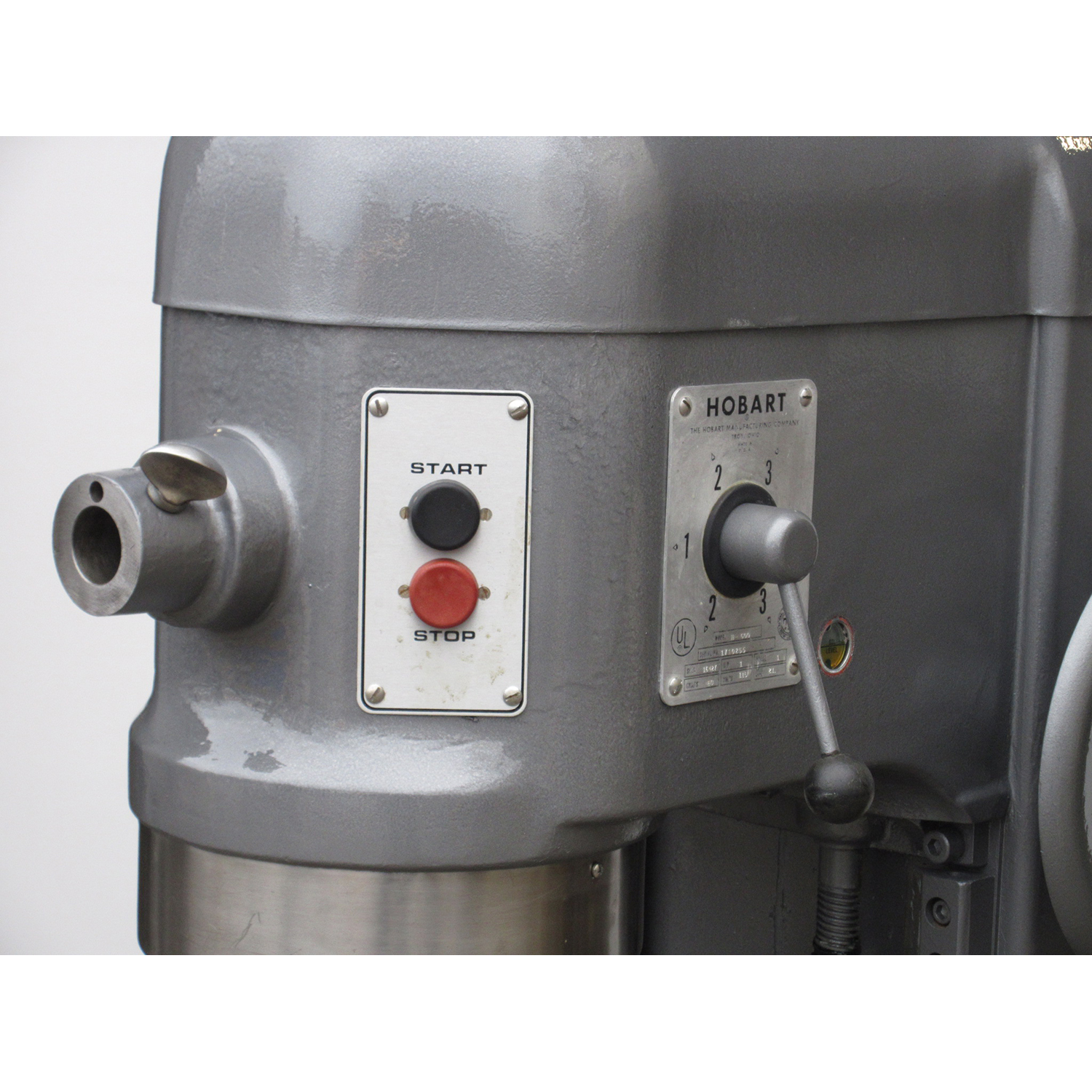 Hobart H-600 60 Qt Mixer, 115v, Bowl And 2 Attachments Included, Used Excellent Condition image 1