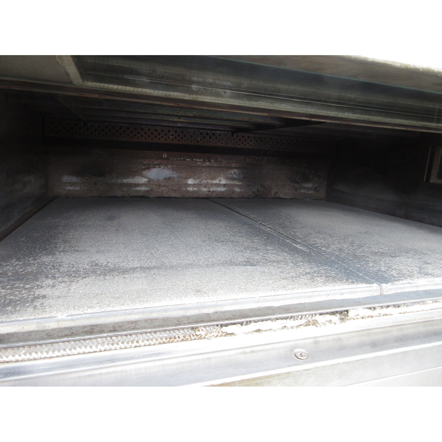 Doyon 2T4 Artisan Stone 4 Deck Electric Oven, Used Excellent Condition image 4