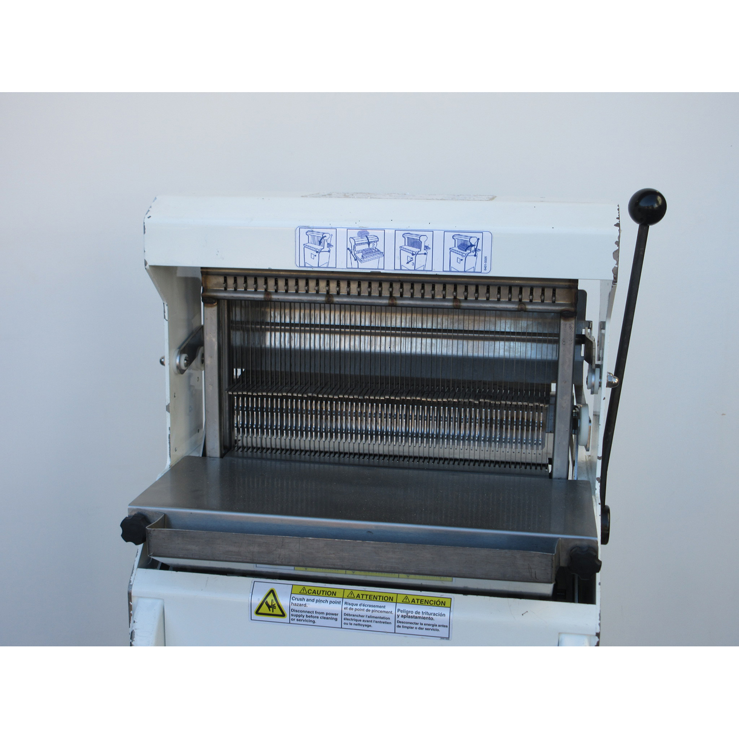 Oliver 777NT Bread Slicer 1/4" Slices, Used Excellent Condition image 2