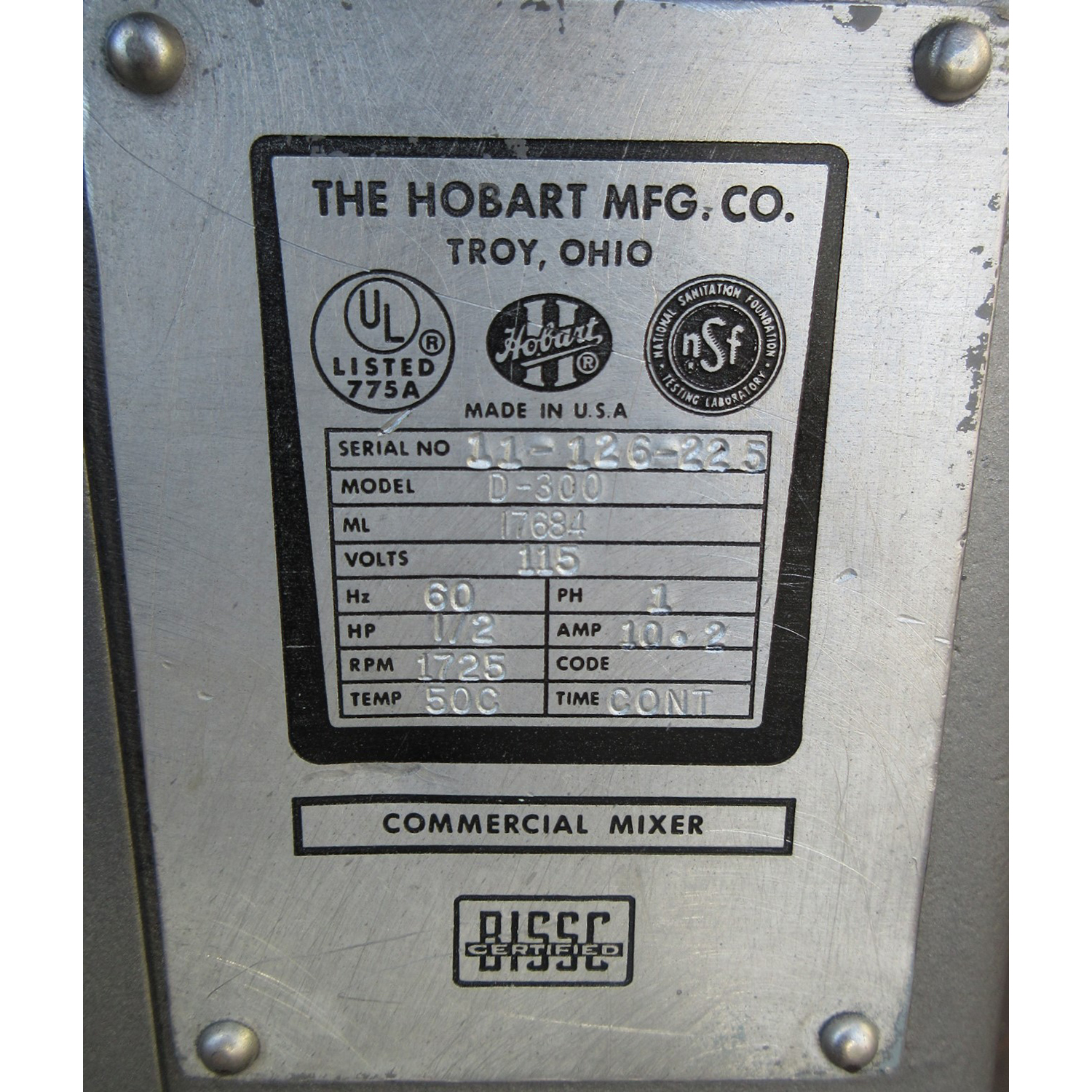 Hobart D300 Mixer 30 Qt, Bowl And 2 Attachments Included, Used Excellent Condition image 3