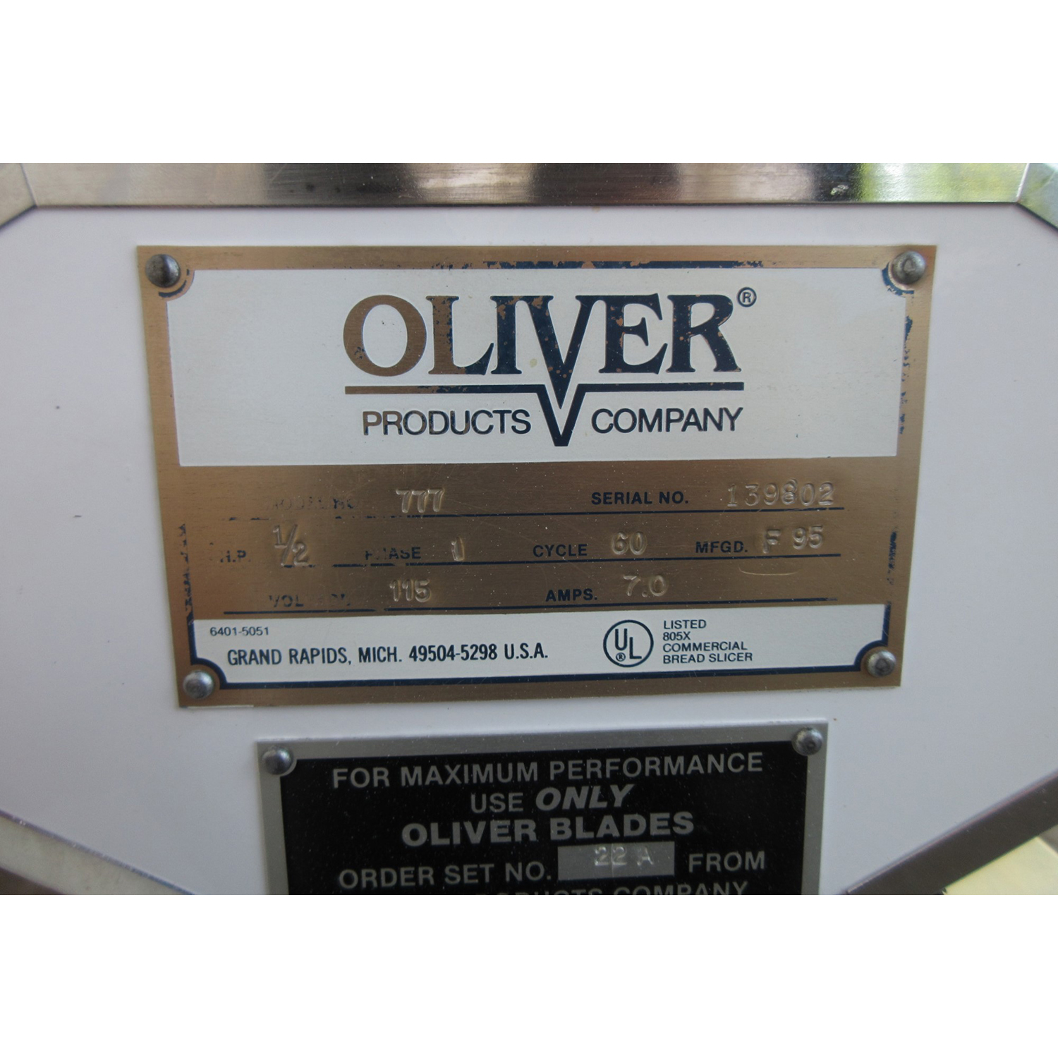 Oliver 777 Bread Slicer 1/2" Cut, Used Excellent Condition image 3