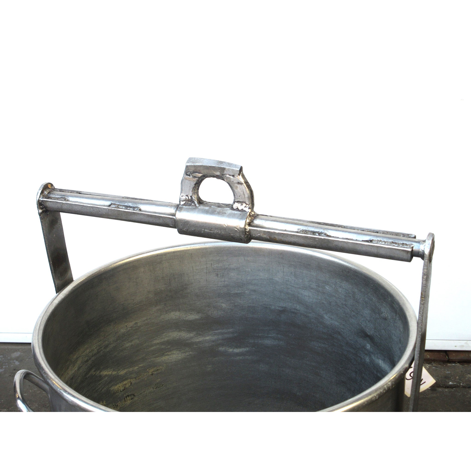 Hobart Mixer Bowl 140 Qt With Hanging Hook, Used Excellent Condition image 2