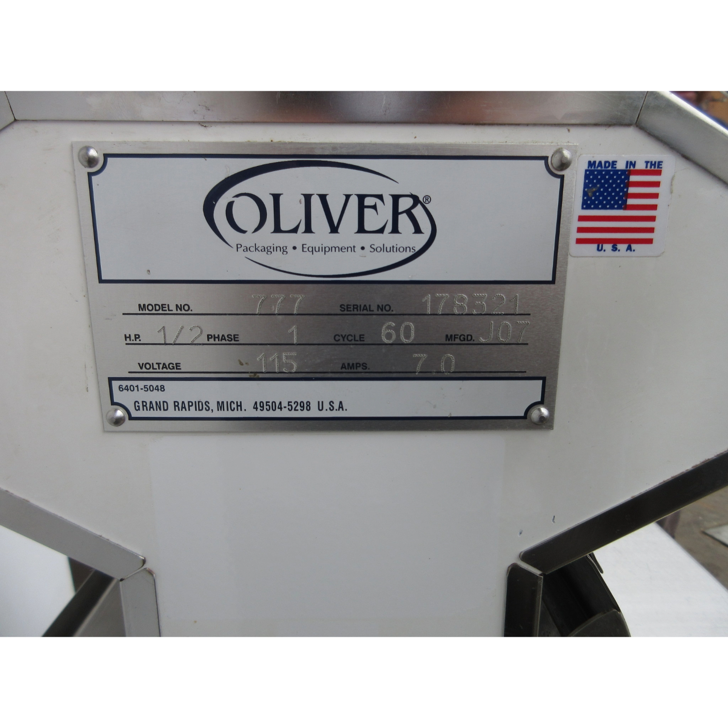 Oliver 777 Bread Slicer 1/2" Cut, Used Excellent Condition image 4