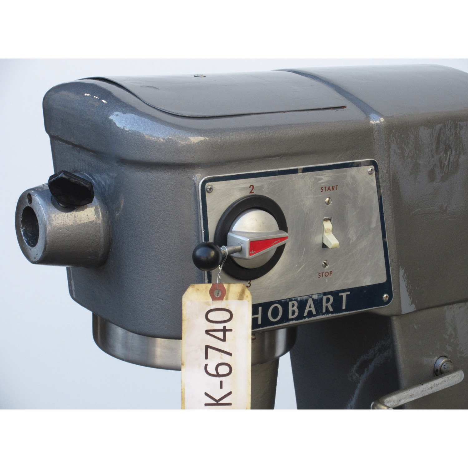 Hobart D300 Mixer 30 Qt, Bowl And 2 Attachments Included, Used Excellent Condition image 2