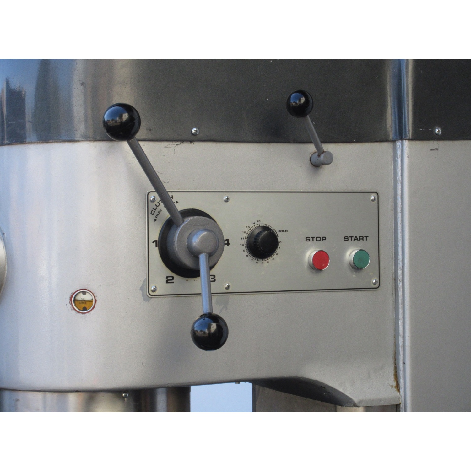 Hobart M802 80 Qt Mixer, Bowl And 2 Attachments Included, Used Excellent Condition image 2