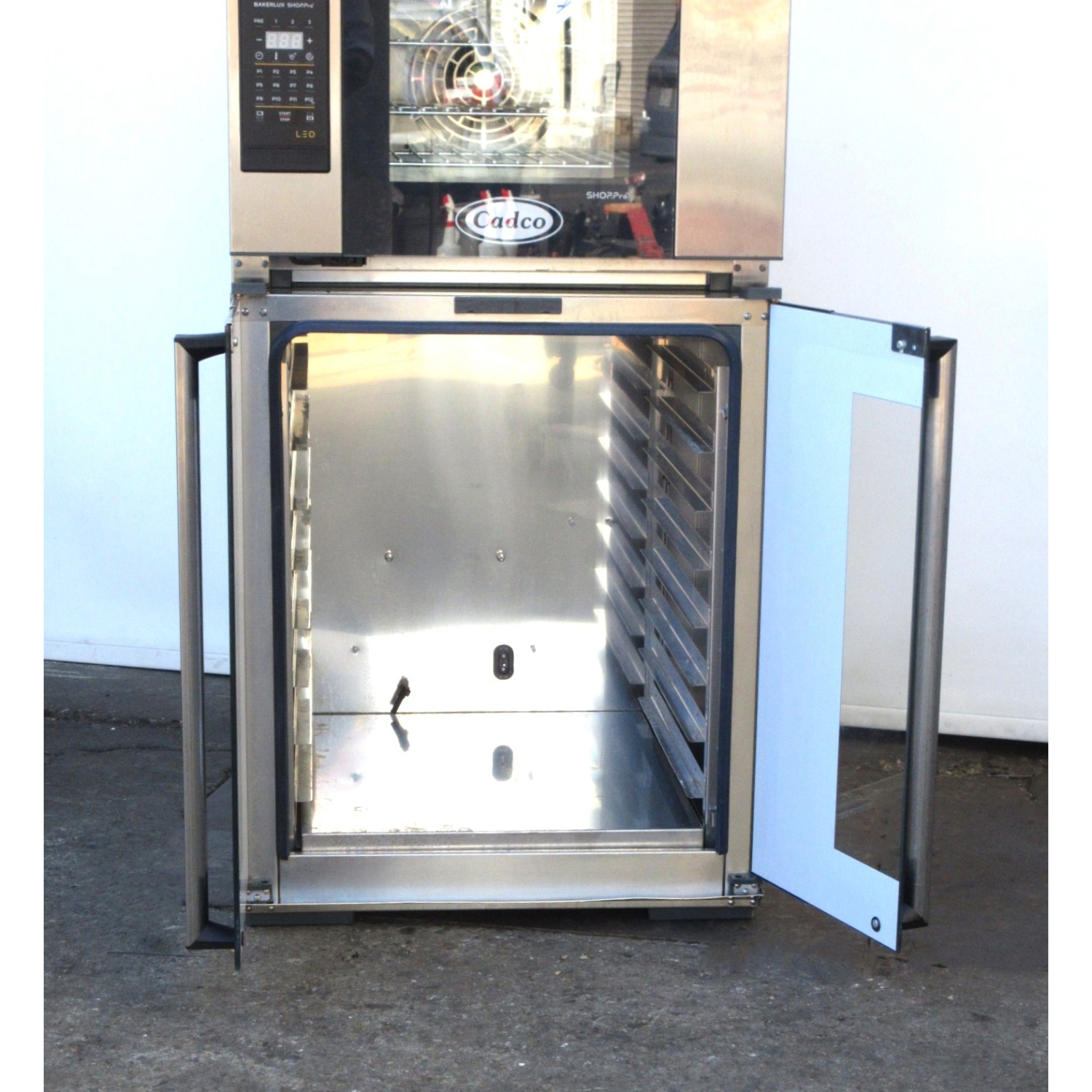 Cadco XAFT-03HS-GD Half-Size Countertop Convection Oven with XAKPT-08HS-C Half Size Proofer, Used Excellent Condition image 2