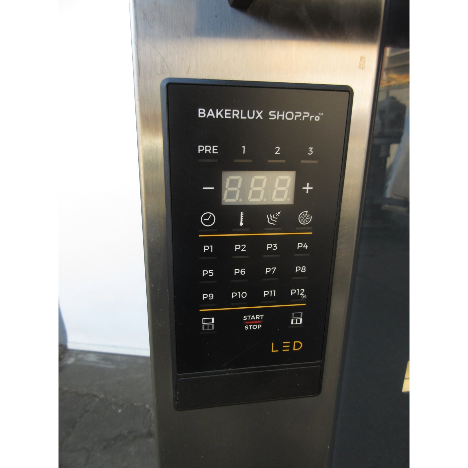 Cadco XAFT-03HS-GD Half-Size Countertop Convection Oven with XAKPT-08HS-C Half Size Proofer, Used Excellent Condition image 3