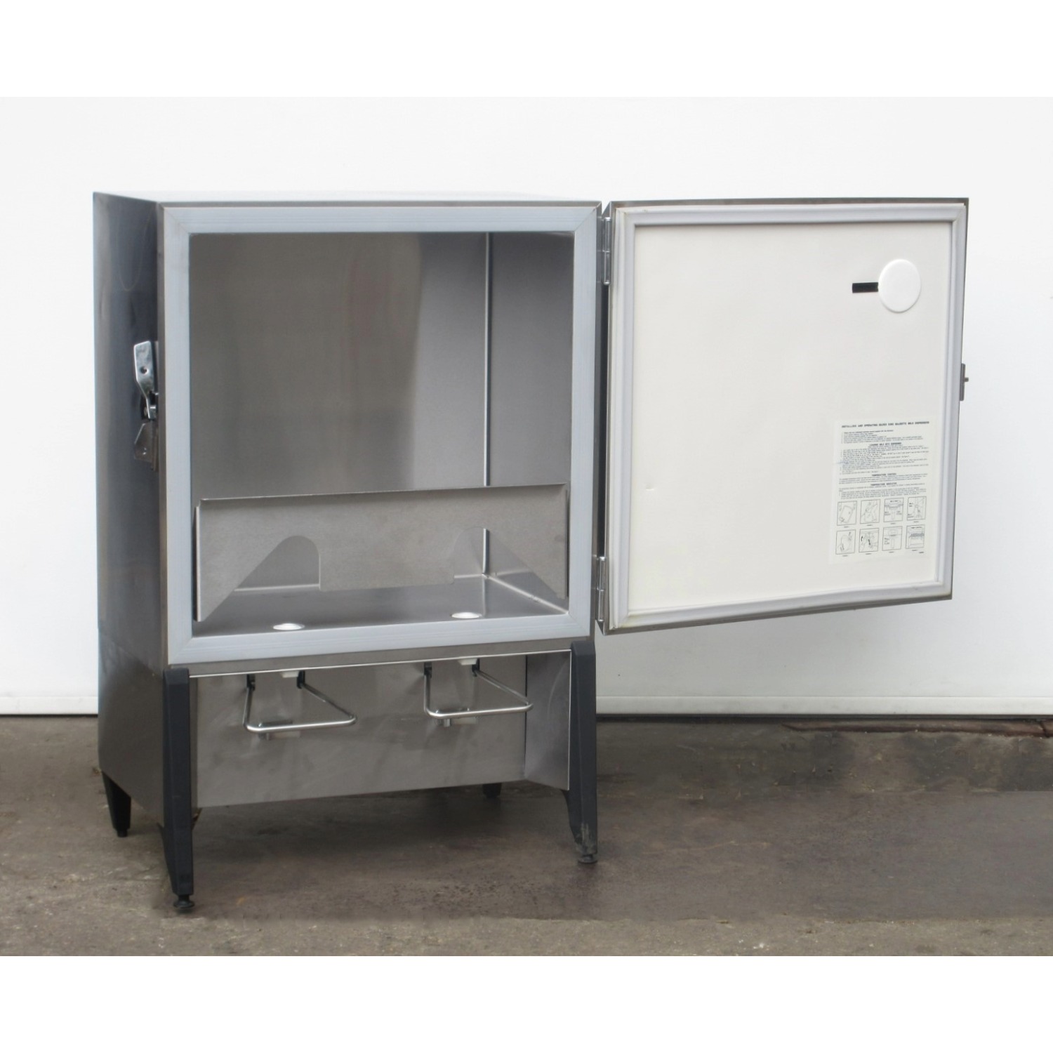 Silver King SKMAJ2 Milk Dispenser 2 Valve, Used Excellent Condition image 2