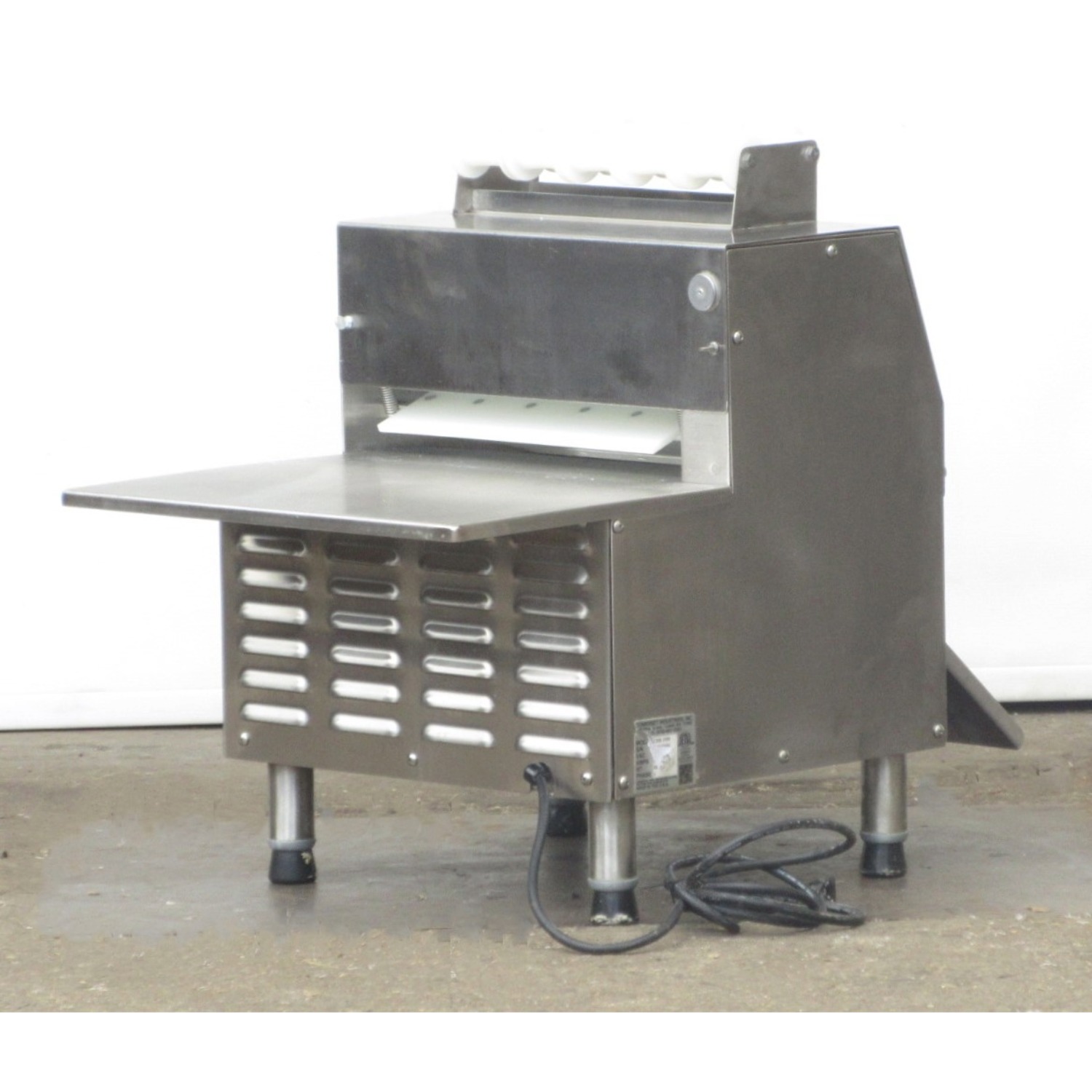 Somerset CDR-1500 Dough Roller, Used Excellent Condition image 2