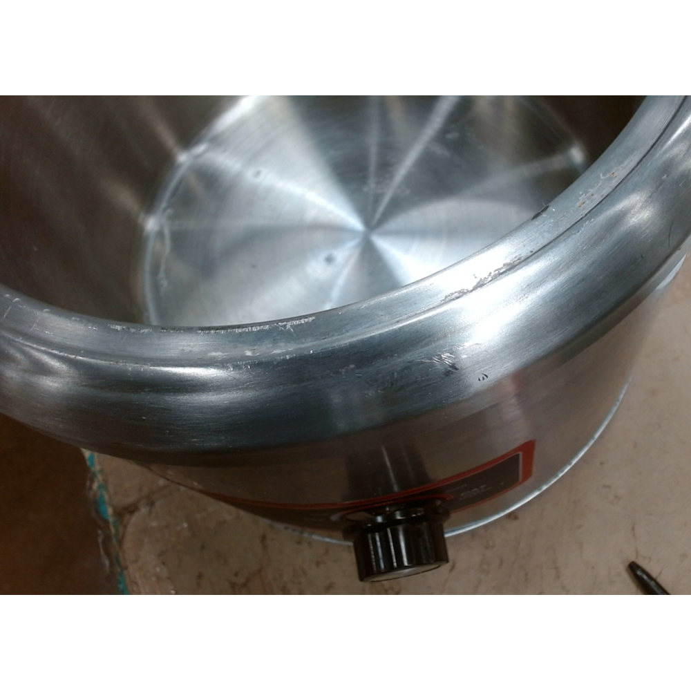 Winco Round Electric Food Warmer, 11 Quart, Used, Details in Product Description image 2