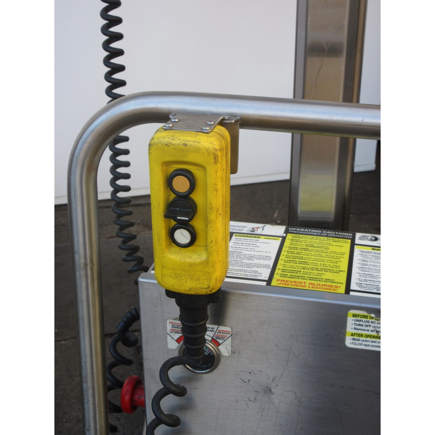 Savage Brothers 0712SS Bowl Lift, Used Excellent Condition image 4