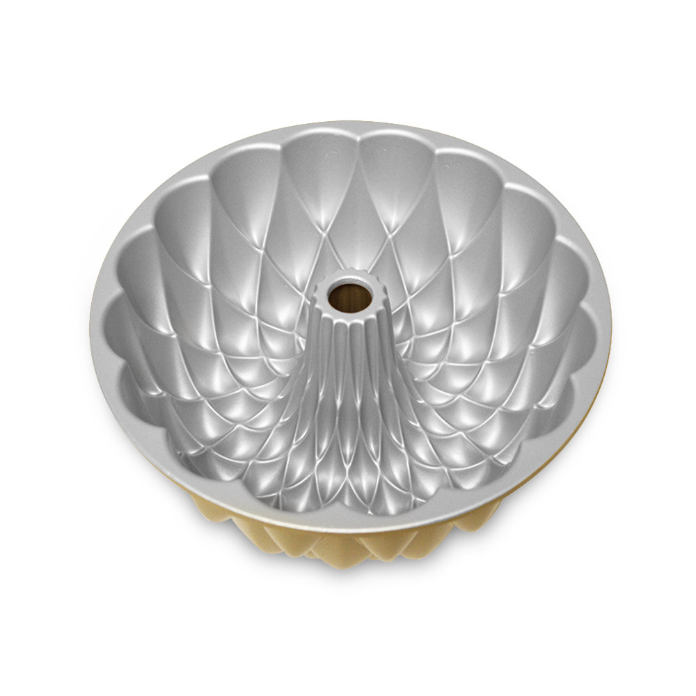 Nordic Ware Kaleidoscope Bundt Pan, 10 Cups image 1