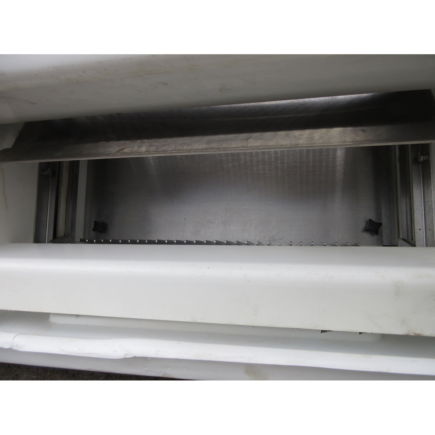 Oliver 732-N Bread Slicer 1/2" Cut, Used Excellent Condition  image 3