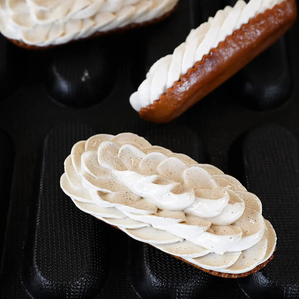 Pavoni Fiberform ECLAIR Mold, 24 Cavities image 3