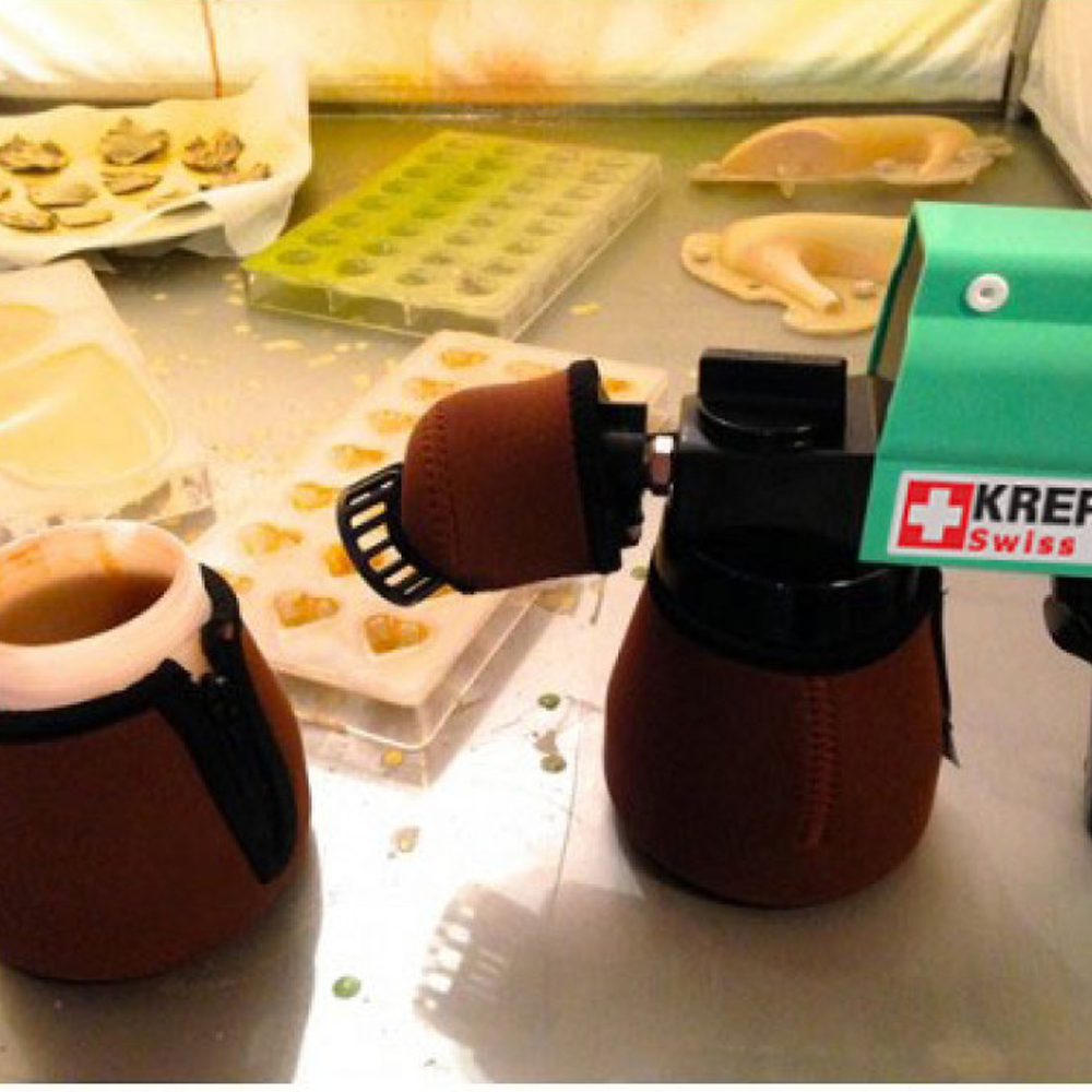 Krea Swiss HotChoc Heated Chocolate Spray Gun, 120 Volt image 3