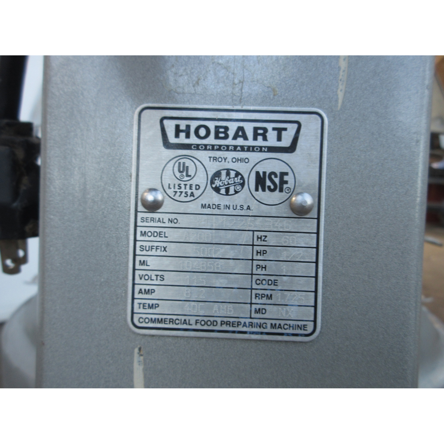 Hobart A200 Mixer 20 Qt, Bowl And 2 Attachments Included, Used Excellent Condition image 3