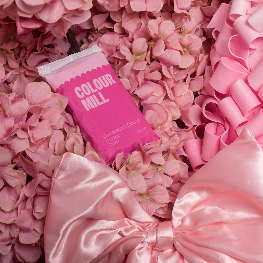 Colour Mill Candy Decorators Dough, 8.8 oz. image 1