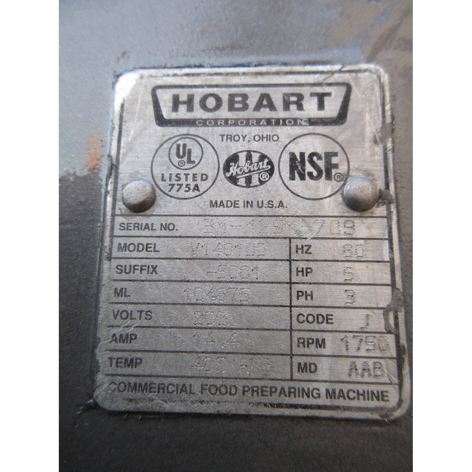 Hobart V1401 Mixer 140 Qt, Bowl And 2 Attachments Included, Used Excellent Condition image 3