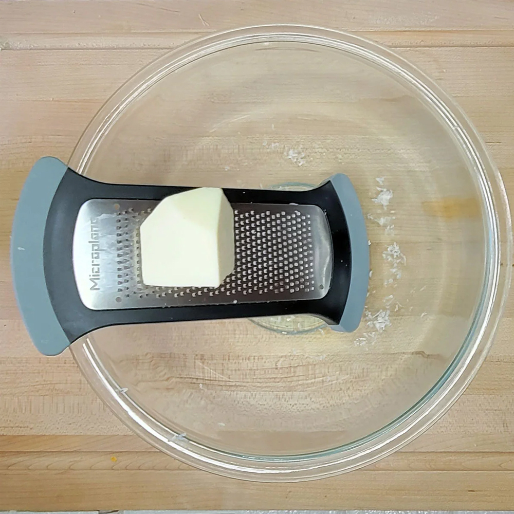 Microplane Fine Mixing Bowl Grater image 2