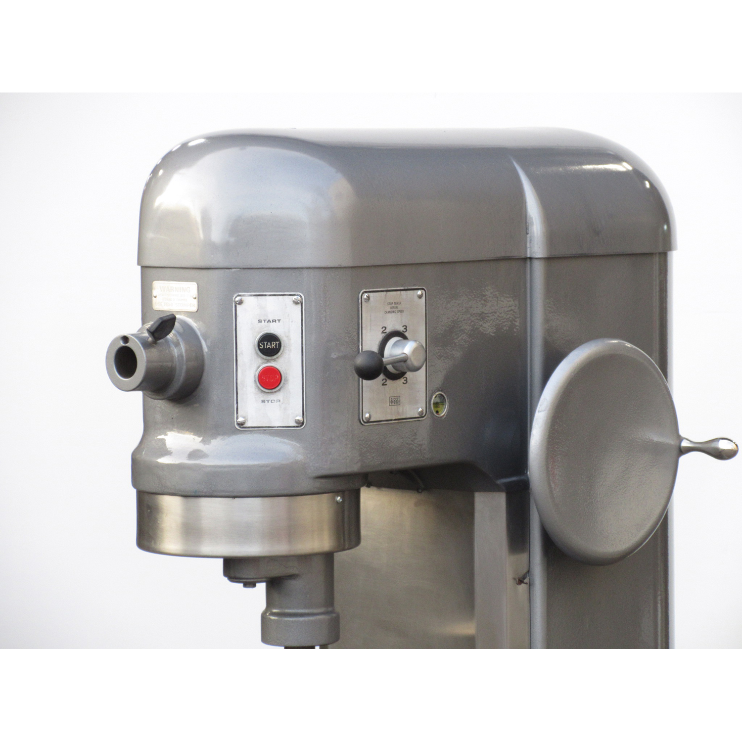 Hobart H600 60 Qt Mixer Bowl And 2 Attachments Included, Used Excellent Condition image 1