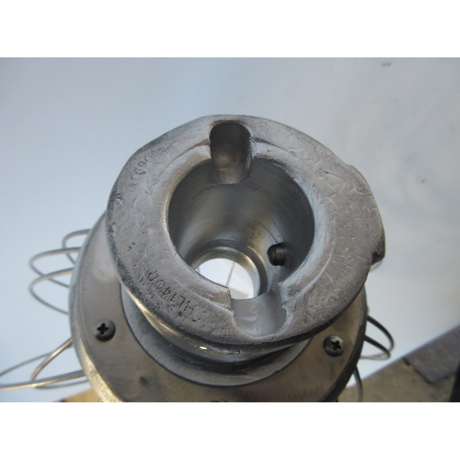 Hobart Legacy Whip 140 Quart - 00-875863 image 1