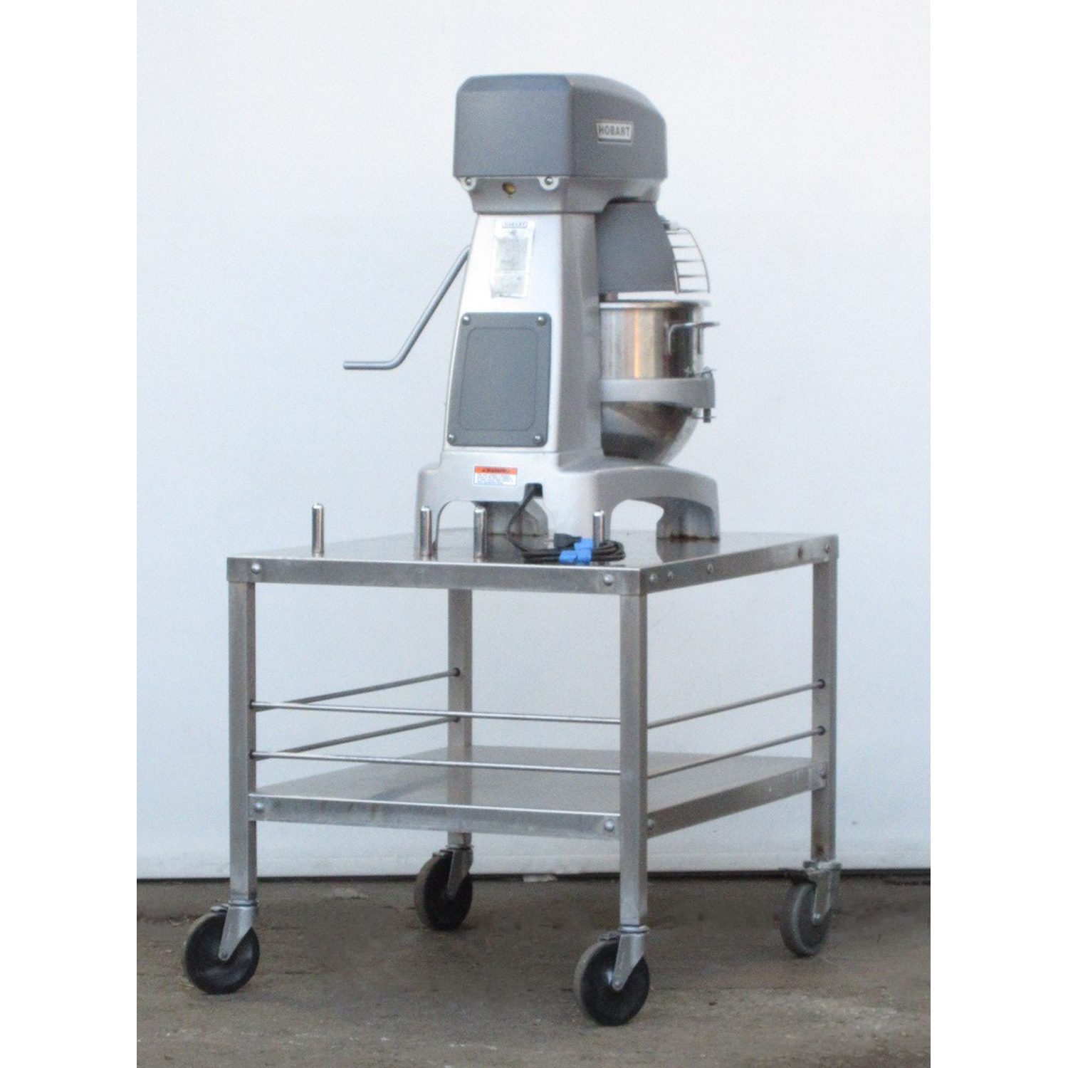 Hobart HL200 20 Qt Legacy Mixer, Bowl And 2 Attachments Included, Used Excellent Condition image 2