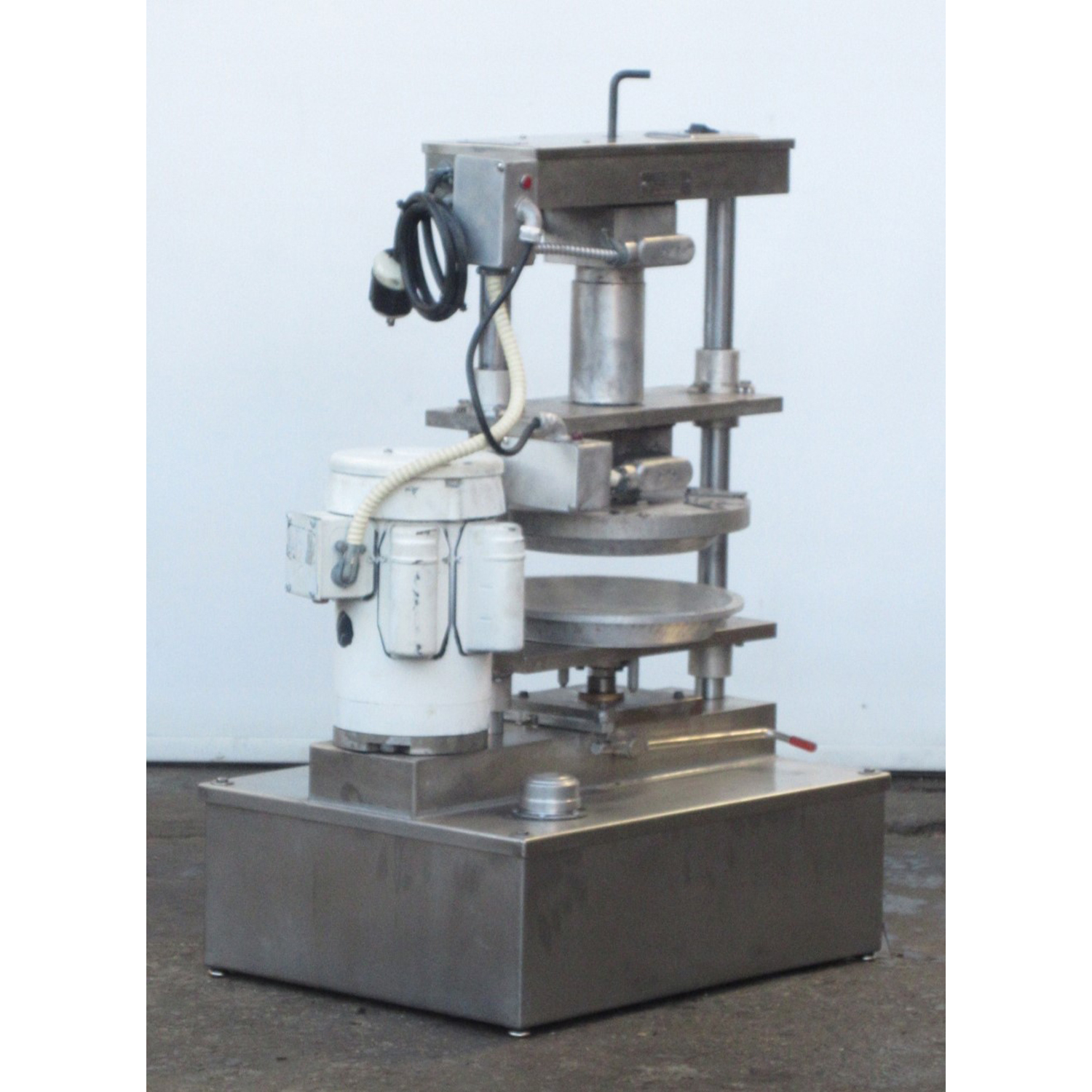 Comtec 2200 Hydraulic Pie Press, Used Excellent Condition image 1