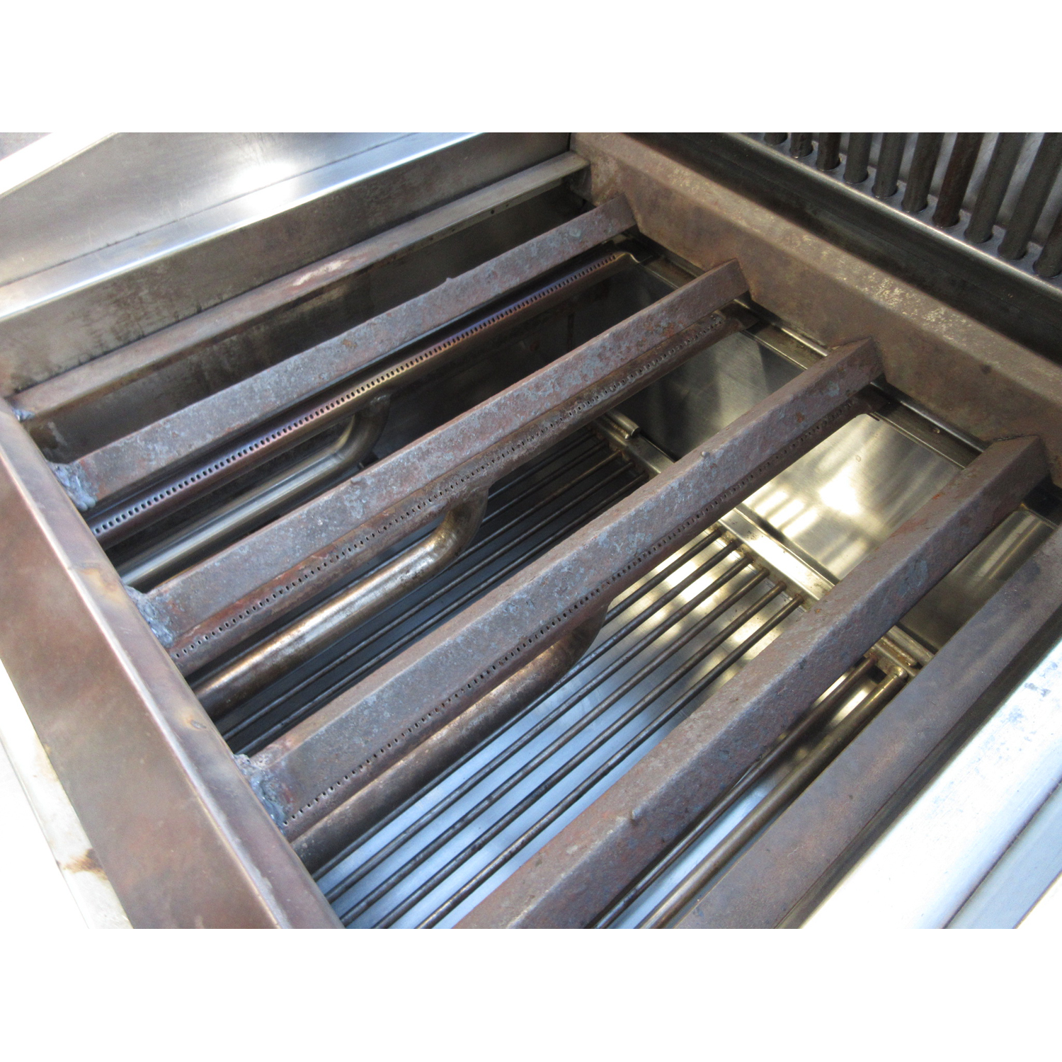 Magikitch'n CM-RMB-624 24" Gas Broiler, Used Excellent Condition image 5