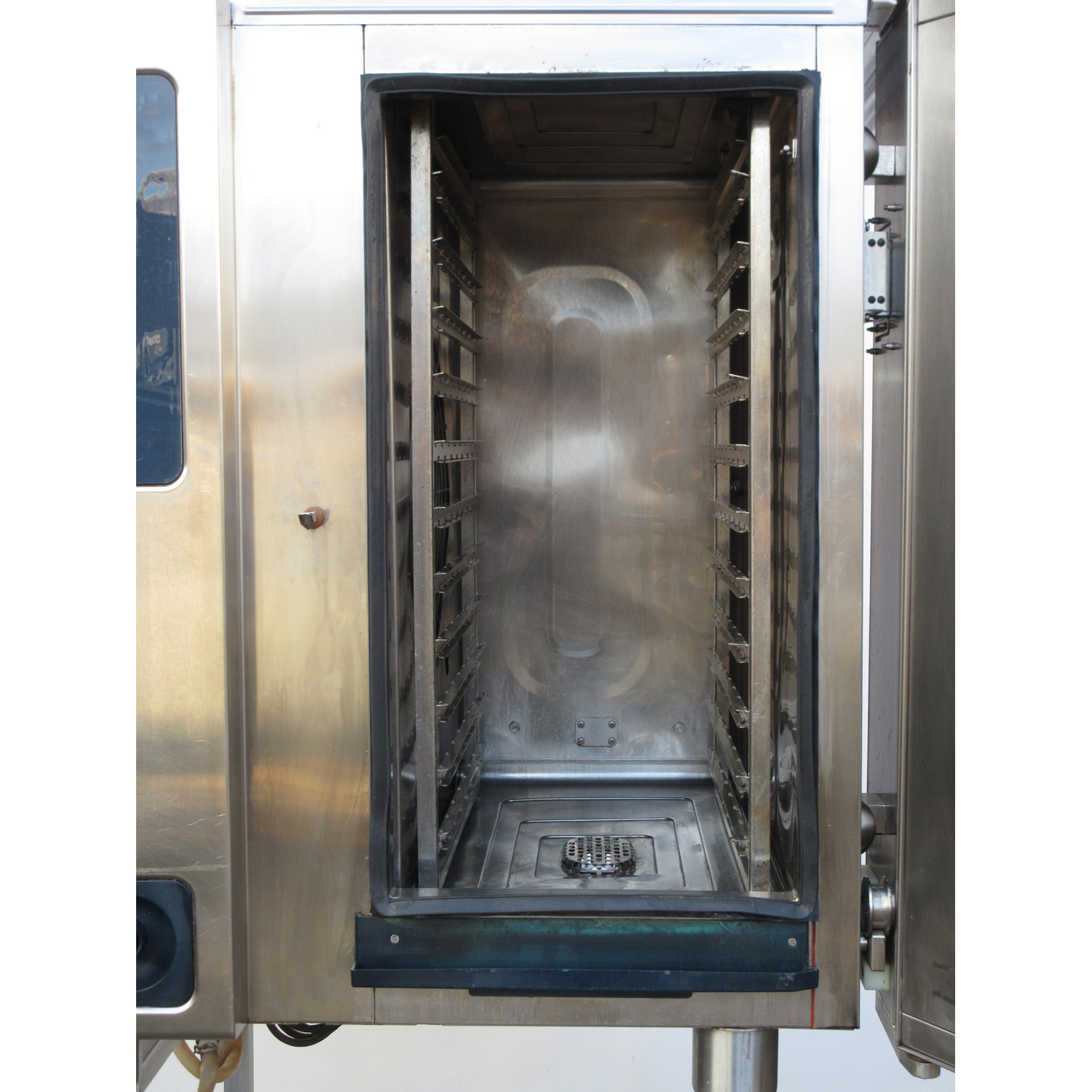 Alto Shaam CTP10-10G Combi Oven, Used Excellent Condition image 1