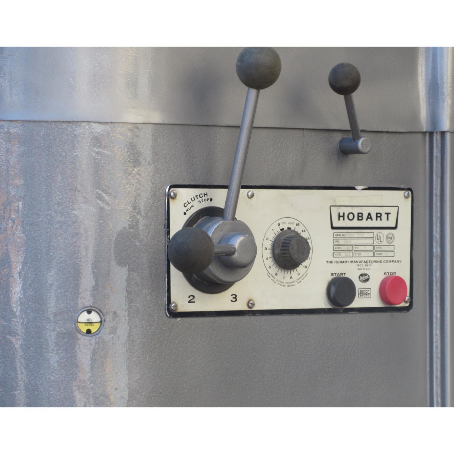 Hobart M802 80 Qt Mixer, Bowl And 2 Attachments Included, Used Excellent Condition image 2