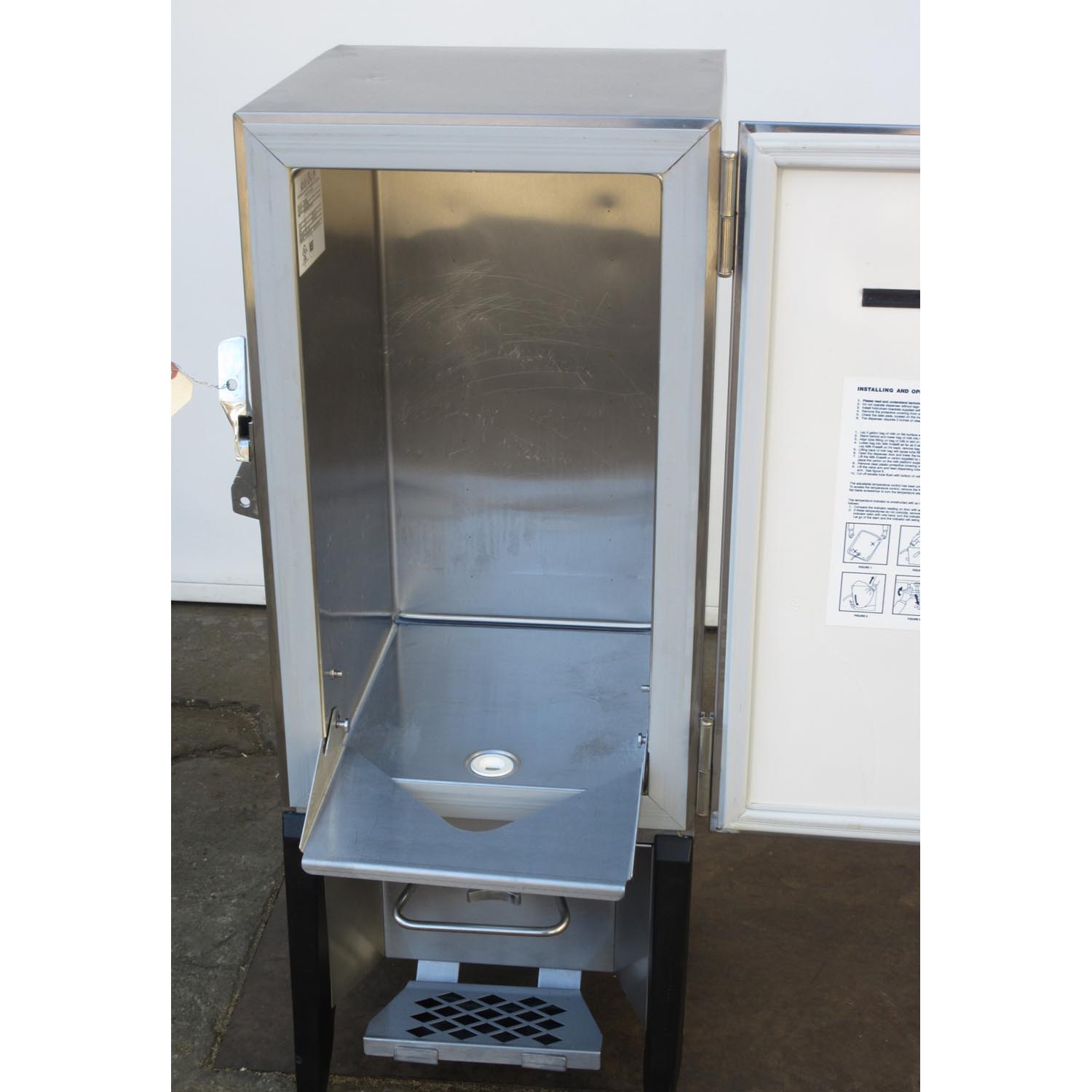 Silver King SK6MAJ Milk Dispenser, Used Excellent Condition image 2