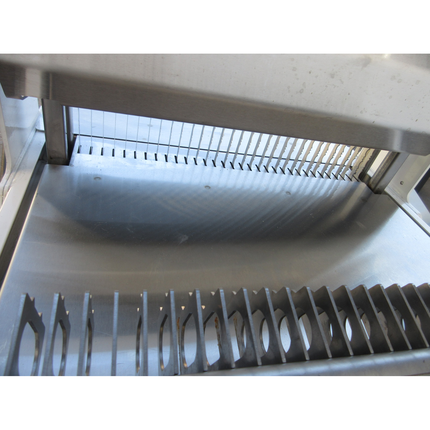 Oliver 777NT Bread Slicer 7/16" Cut, Used Excellent Condition image 4