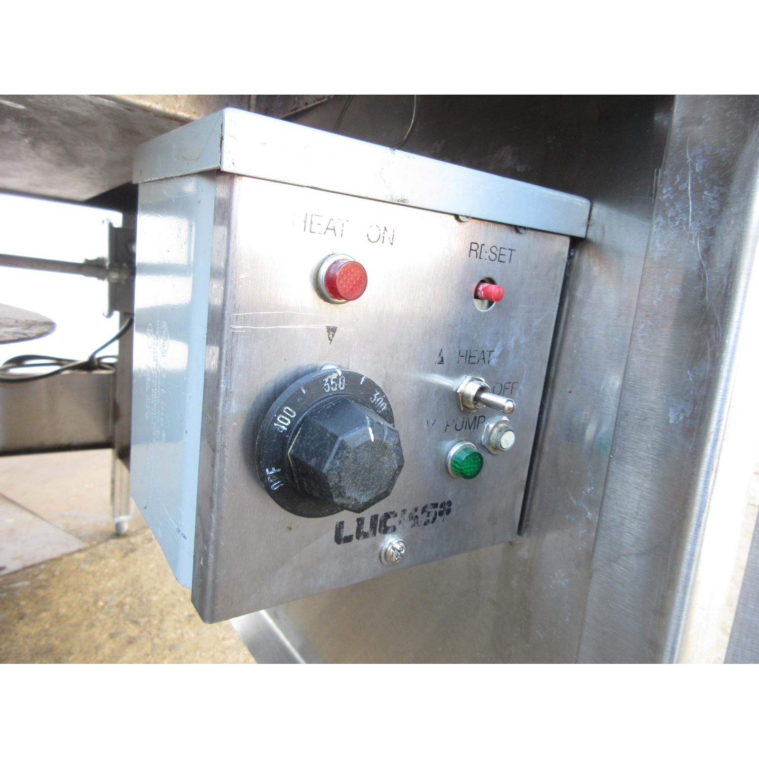 Lucks G1826 Gas Donut Fryer, Used Excellent Condition image 4
