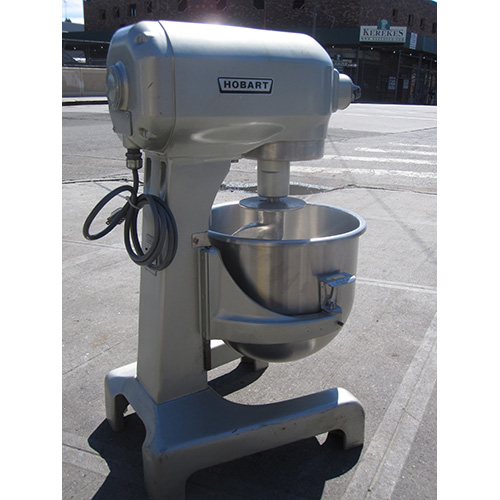 Hobart 20 Qt Mixer Model # A-200, Used, Great Condition image 3