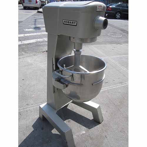 Hobart 30 Quart Mixer Model D-300 Used Great Condition image 1