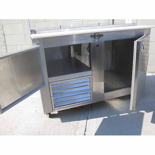 Universal Coolers Salad Bar Model SC48BM Used Great Condition image 2