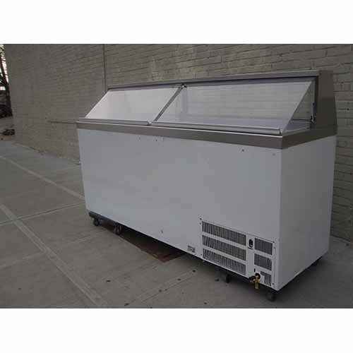 Master-Bilt Model DD-88 Ice Cream Dipping Cabinet 22.5 Cu feet, Used Great Condition image 1