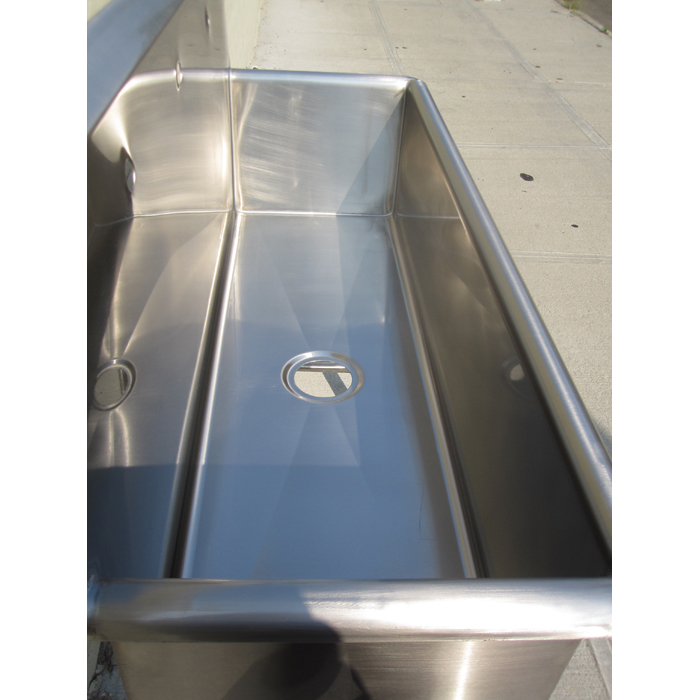 Custom Made Commercial Stainless Steel Kitchen Sink