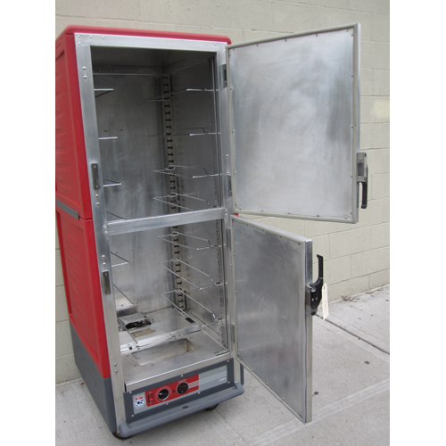 Metro Mobile Heated Holding Cabinet Model C539-HDS-U image 2