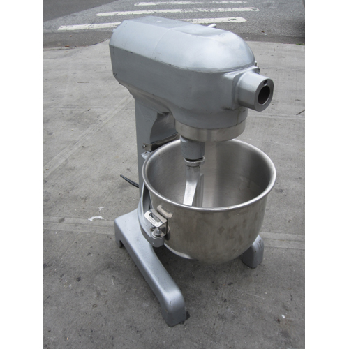 Hobart 20 Qt Mixer model A200 image 3