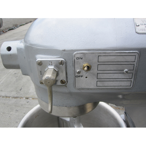 Hobart 20 Qt Mixer model A200 image 6