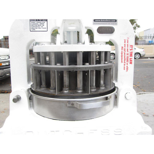 Dutchess Dough Divider 18 Pt Model BM-18 image 4