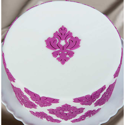 Damask-Medallion Cake