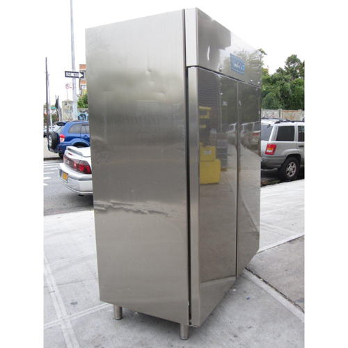 Electrolux Smart 2 Door Refrigerator Model # RH14RE2FEU Used Excellent Condition image 2