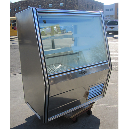 Universal Coolers 4' Deli Case image 1