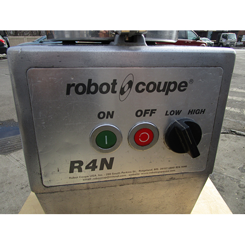 Robot Coupe Food Processor R4N 220V, Excellent Condition image 4